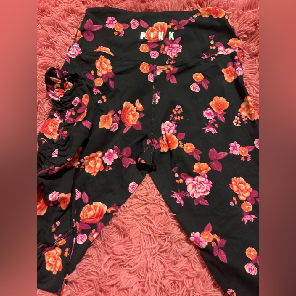 pink floral workout leggings 💐